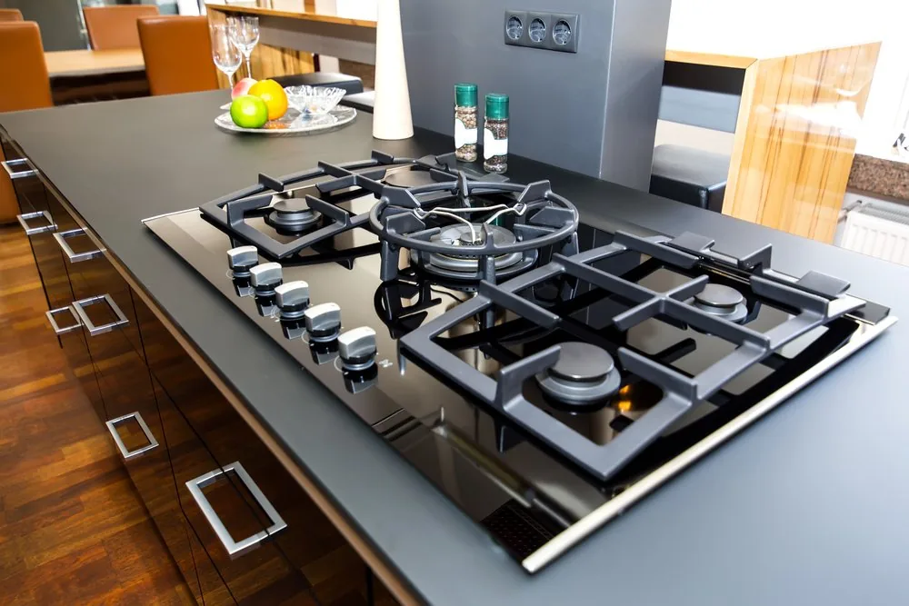 Domestic gas hob